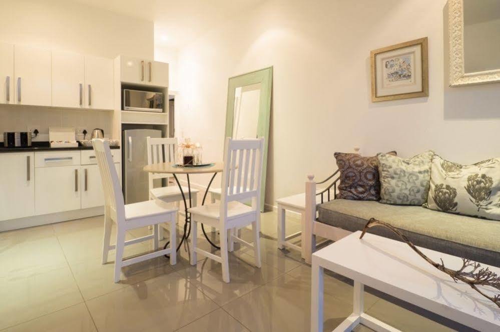 Sunshowers Plett Plettenberg Bay Bagian luar foto